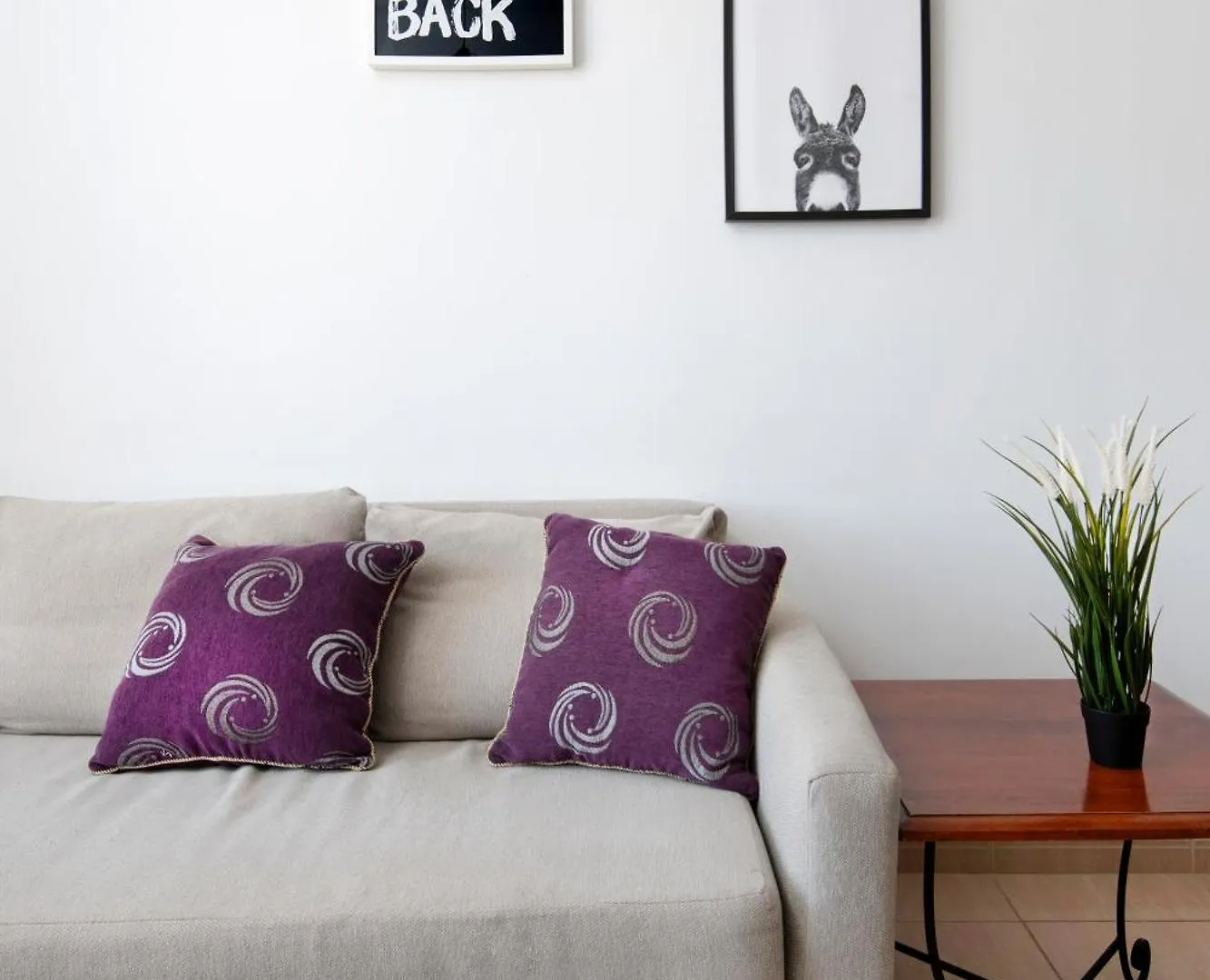Lägenhet Welcome! Perfect Location-City Center Larnaca
